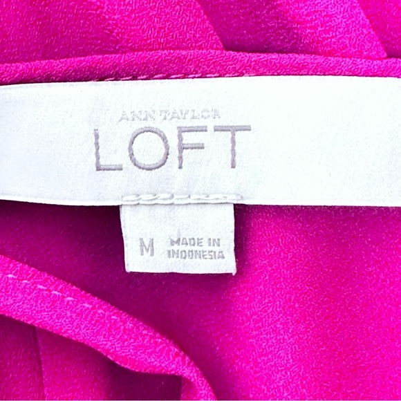 LOFT Fuchsia Blouse - Picture 3 of 7